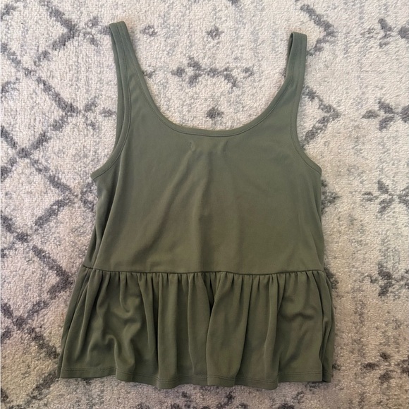 Lucky Brand Peplum Tank‎ Top Women’s Small Olive Green Ribbed Henley Scoop Neck - Picture 3 of 3